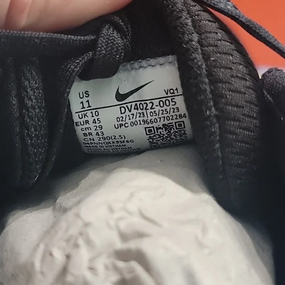 MEN'S NIKE WINFLO 10 RUNNING SHOES - Picture 5 of 7